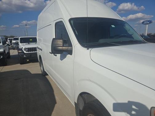 2020 Nissan NV Cargo NV2500 HD S V6