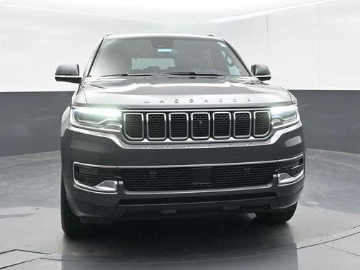 Baltic Gray Metallic Clearcoat 2023 Jeep Wagoneer Series I 4x2