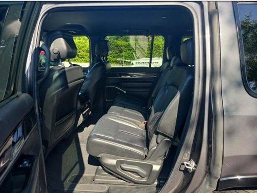 Baltic Gray Metallic Clearcoat 2023 Jeep Wagoneer Series I 4x2