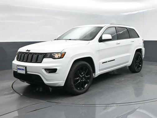 Bright White Clearcoat 2019 Jeep Grand Cherokee Altitude