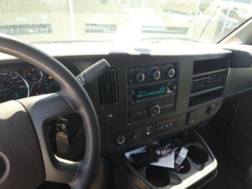 2024 Chevrolet Express 2500 RWD 2500 Regular Wheelbase WT