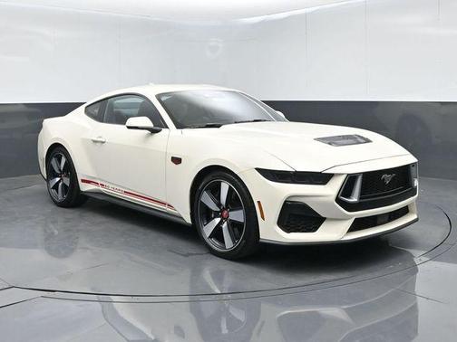 Wimbledon White 2025 Ford Mustang GT Premium