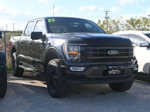 Agate Black Metallic 2023 Ford F-150 XLT Truck