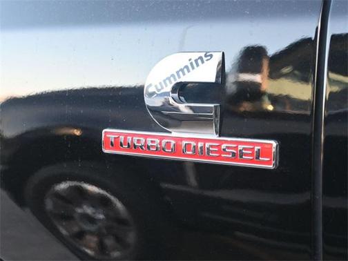 2025 RAM 3500 Big Horn Crew Cab 4x4 8' Box