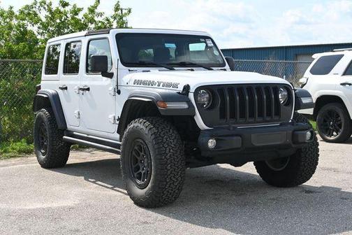 Bright White Clearcoat 2023 Jeep Wrangler 4-Door High Tide 4x4