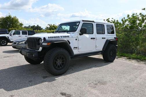 Bright White Clearcoat 2023 Jeep Wrangler 4-Door High Tide 4x4