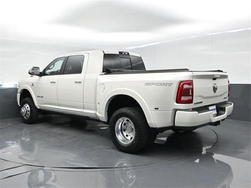 2022 RAM 3500 Laramie Mega Cab 4x4 6'4' Box