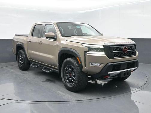 Baja Storm 2022 Nissan Frontier PRO-4X Truck