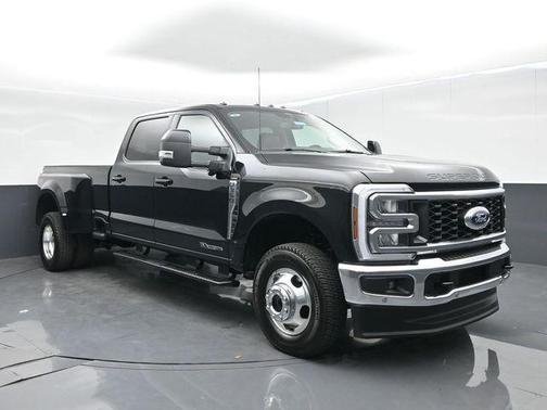 Black Metallic 2026 Ford F-350 Lariat