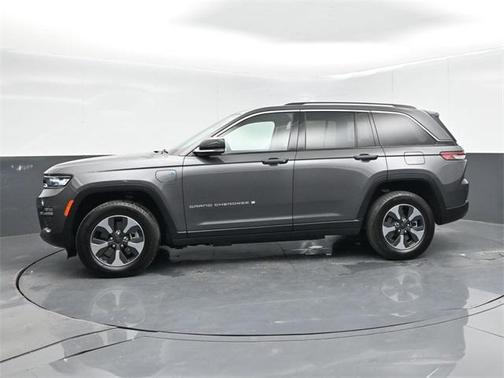 2022 Jeep Grand Cherokee 4xe Base