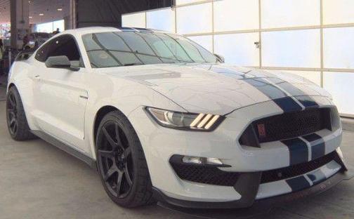 2017 Ford Shelby GT350R Base