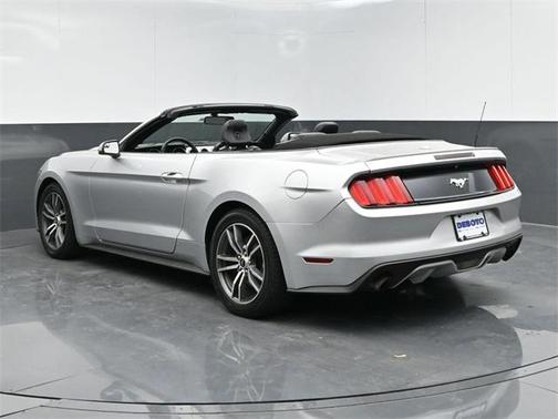 2015 Ford Mustang EcoBoost Premium