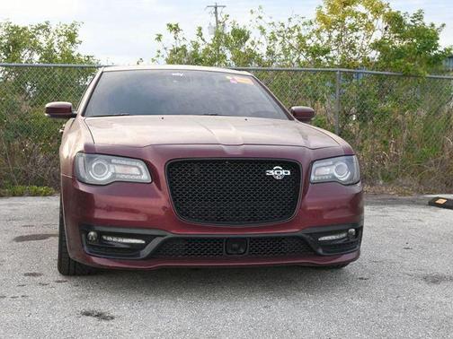 2023 Chrysler 300 C