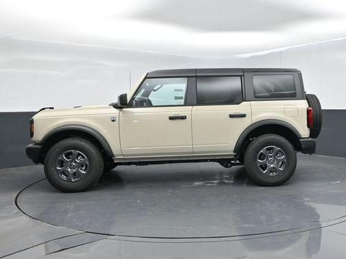 Desert Sand 2026 Ford Bronco Big Bend