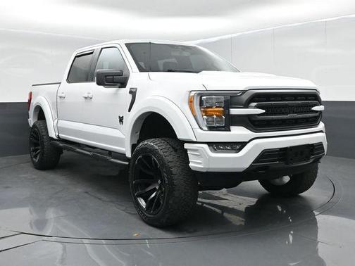 Oxford White 2021 Ford F-150 XLT