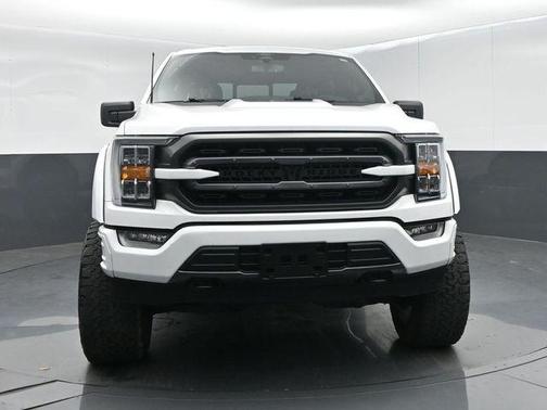 Oxford White 2021 Ford F-150 XLT