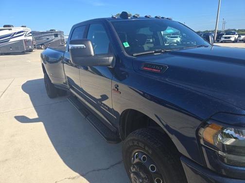 2024 RAM 3500 Big Horn Crew Cab 4x4 8' Box