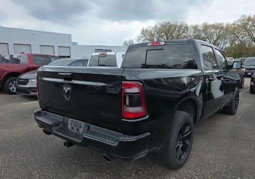 Diamond Black Crystal Pearlcoat 2022 RAM 1500 Big Horn/Lone Star