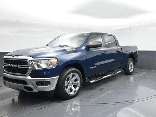 Patriot Blue Pearlcoat 2022 RAM 1500 Big Horn/Lone Star