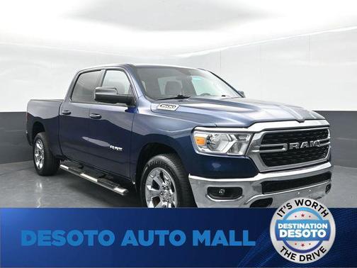 Patriot Blue Pearlcoat 2022 RAM 1500 Big Horn/Lone Star