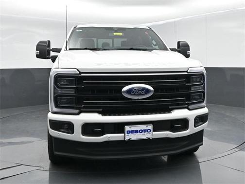 2026 Ford F-250 Platinum