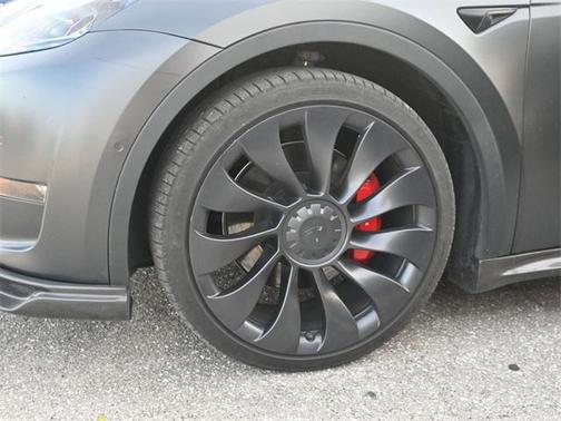 2022 Tesla Model Y Performance Dual Motor All-Wheel Drive