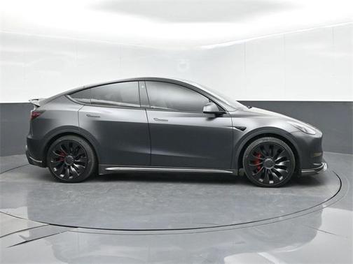 2022 Tesla Model Y Performance Dual Motor All-Wheel Drive