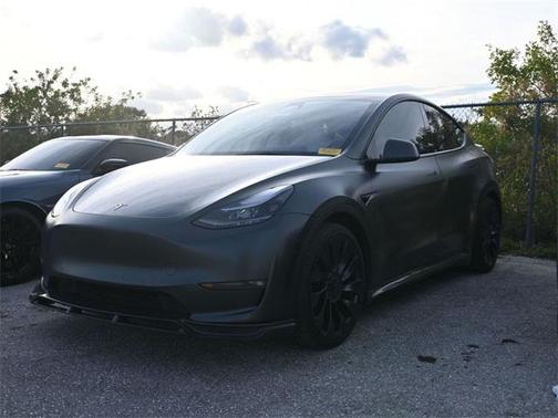 2022 Tesla Model Y Performance Dual Motor All-Wheel Drive