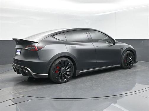 2022 Tesla Model Y Performance Dual Motor All-Wheel Drive