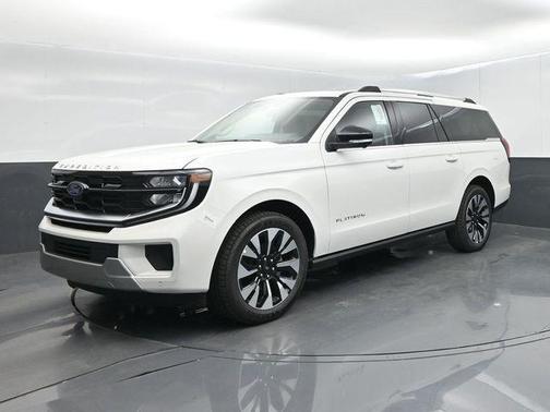 Star White Metallic Tri-Coat 2026 Ford Expedition Max Platinum