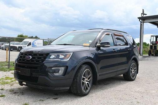 Smoked Quartz Metallic Tinted Clearcoat 2017 Ford Explorer sport