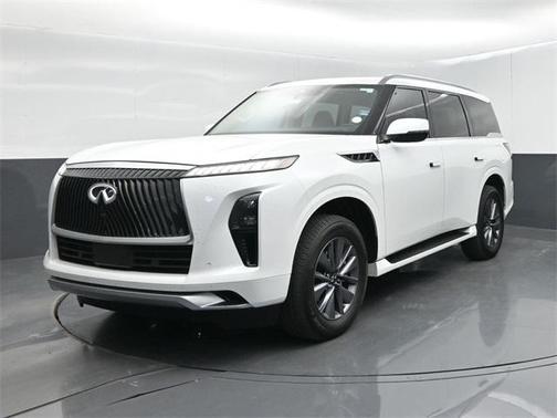 2025 INFINITI QX80 PURE