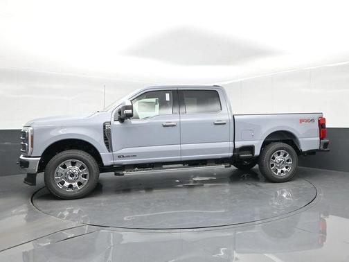 Glacier Gray Metallic Tri-Coat 2026 Ford F-250 Lariat