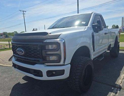 Oxford White 2025 Ford F-350 XL