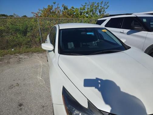 2016 Nissan Altima 2.5 SR