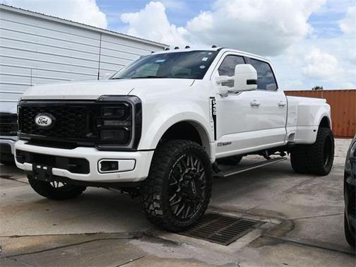 2023 Ford F-450 Platinum
