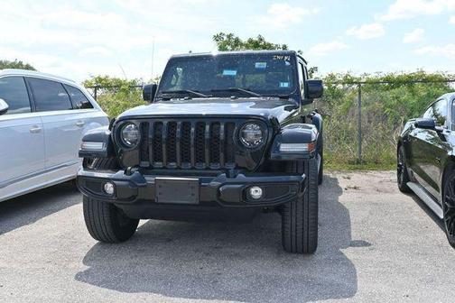 Black Clearcoat 2022 Jeep Gladiator High Altitude 4x4