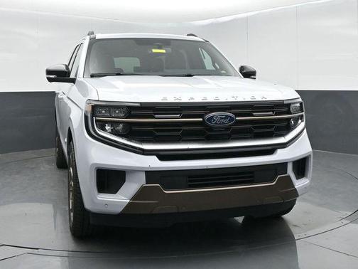 Space Silver Metallic 2026 Ford Expedition Max King Ranch