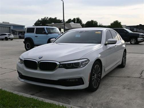 2017 BMW 530 530i