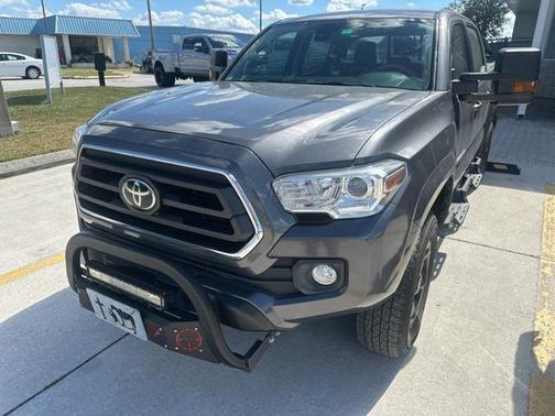 2022 Toyota Tacoma SR5