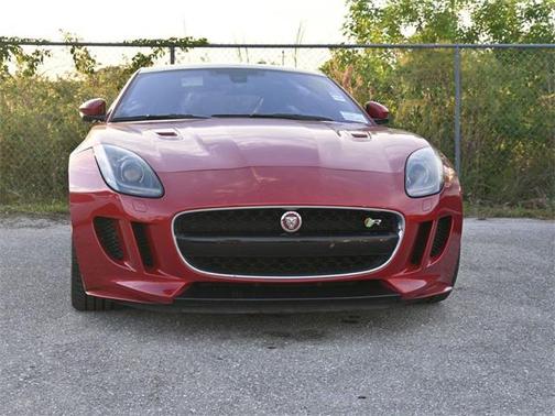 2017 Jaguar F-TYPE R