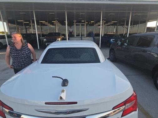2013 Chrysler 200 Limited