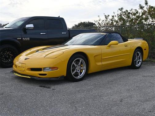 2003 Chevrolet Corvette Base