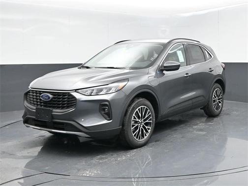 2025 Ford Escape PHEV SE