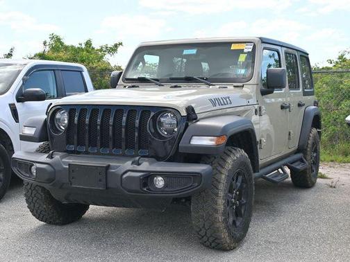 Limited Edition Gobi Clearcoat 2022 Jeep Wrangler Willys