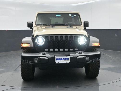 Limited Edition Gobi Clearcoat 2022 Jeep Wrangler Willys