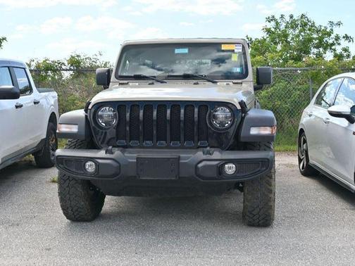 Limited Edition Gobi Clearcoat 2022 Jeep Wrangler Willys