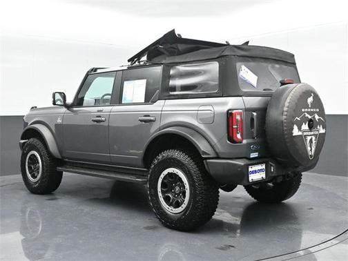 2022 Ford Bronco Outer Banks