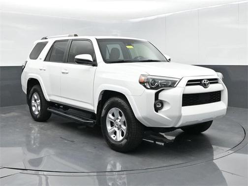 2023 Toyota 4Runner SR5
