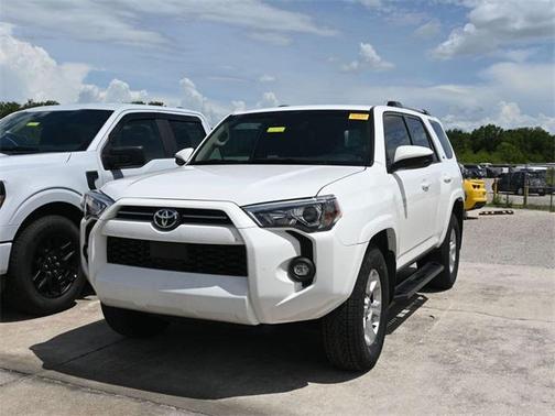 2023 Toyota 4Runner SR5